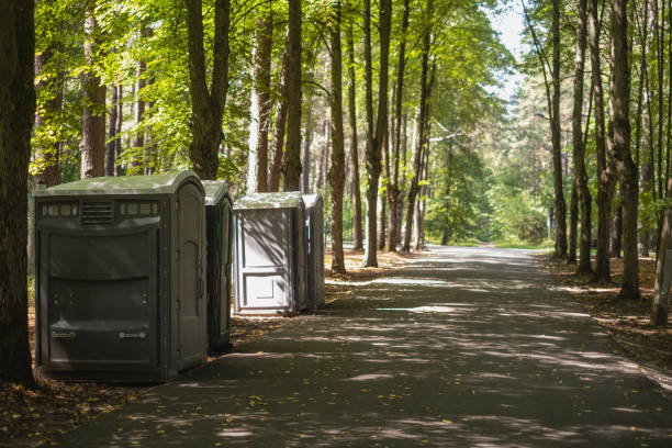 Best Porta potty rental near me  in Edgewood, IN