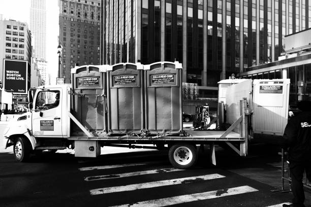 Best Long-term porta potty rental  in Edgewood, IN